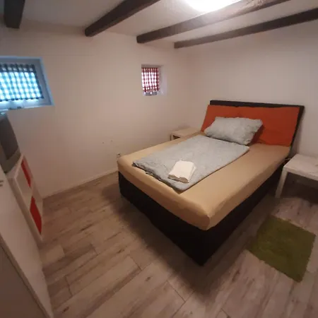 Siebeneichen Appartamento *